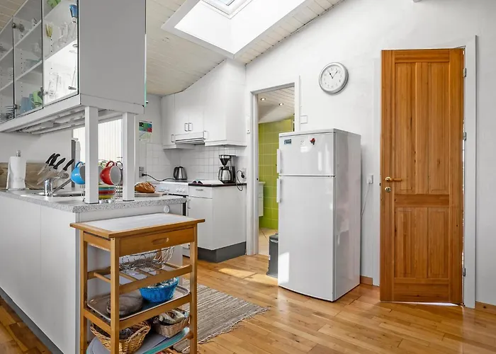 3 Bedroom In Brenderup Fyn * Bro (Funen)